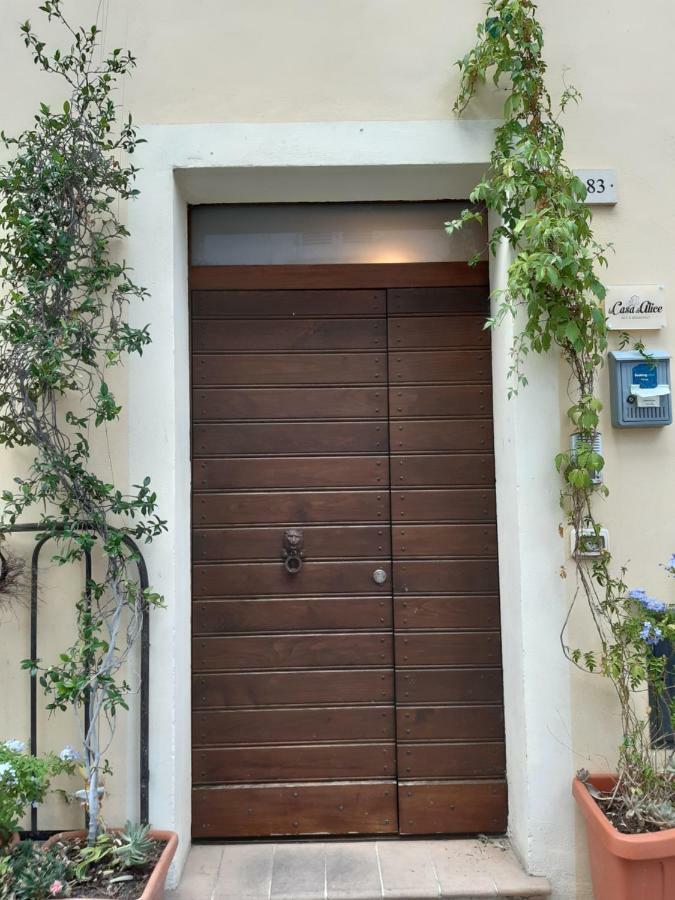 B&B La Casa Di Alice Фолиньо Екстериор снимка